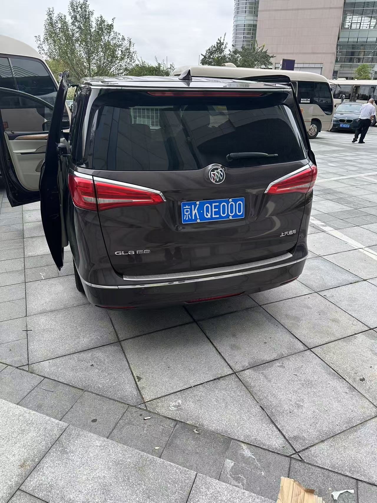 商务车